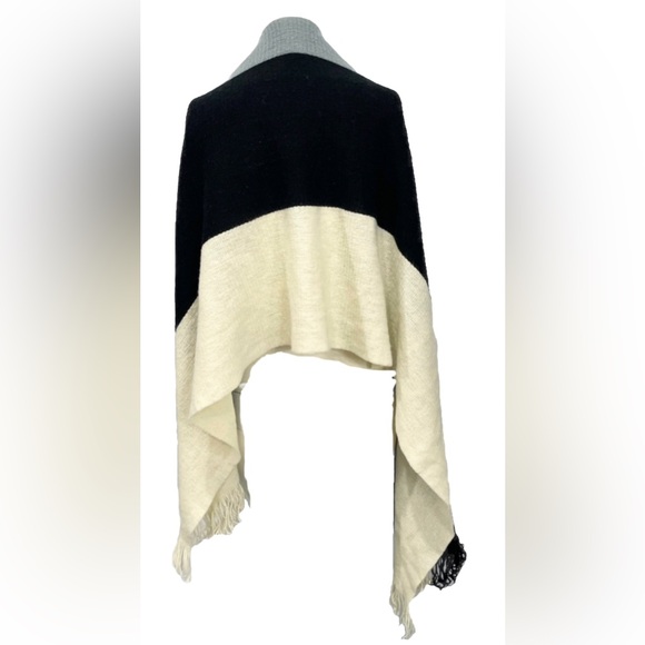 DONNI Tri-Color Fringe Scarf Black Gray Cream Oversized Wrap Shawl Acrylic - Picture 5 of 7